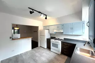 4413 Sherwood Rd, Philadelphia, PA 19131 - Photo 9