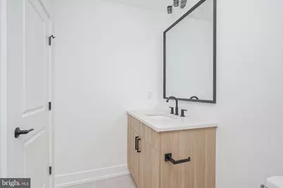 1328 E Berks Street #B3, Philadelphia, PA 19125 - Photo 13