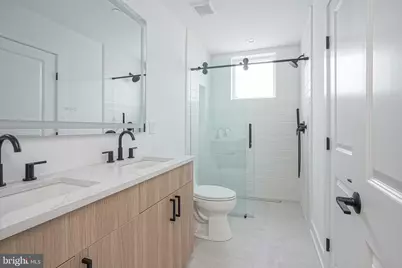 1328 E Berks Street #B3, Philadelphia, PA 19125 - Photo 15