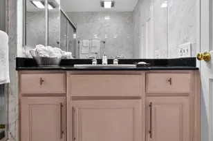1326 Spruce St, Philadelphia, PA 19107 - Photo 17