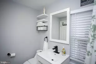 1128 O'Neil St, Philadelphia, PA 19123 - Photo 27