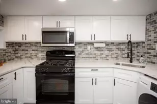 1128 O'Neil St, Philadelphia, PA 19123 - Photo 11
