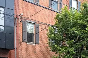 2136 Carpenter St, Philadelphia, PA 19146 - Photo 3