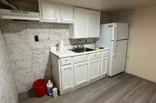3910 N Marshall St, Philadelphia, PA 19140 - Photo 15