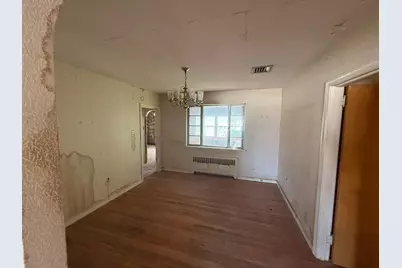 836 Strahle Street, Philadelphia, PA 19111 - Photo 5