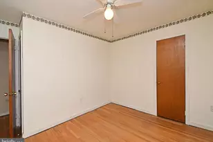 6915 Oakley St, Philadelphia, PA 19111 - Photo 15