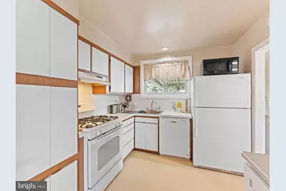 1101 Creswood Road, Philadelphia, PA 19115 - Photo 7