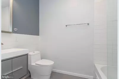 527 W Jefferson Street, Philadelphia, PA 19122 - Photo 11