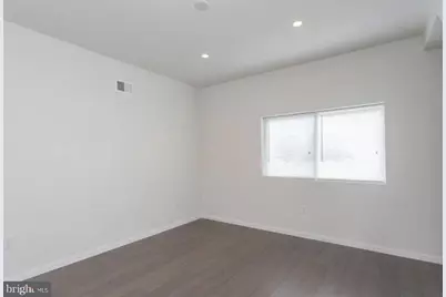 527 W Jefferson Street, Philadelphia, PA 19122 - Photo 9