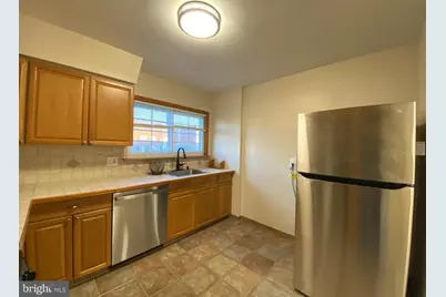 3528 W Crown Avenue, Philadelphia, PA 19114 - Photo 15