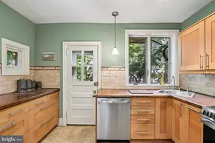 3727 Hamilton St, Philadelphia, PA 19104 - Photo 11