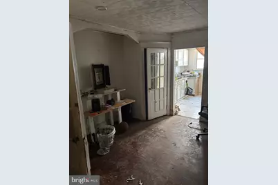 619 E Godfrey Avenue, Philadelphia, PA 19120 - Photo 9