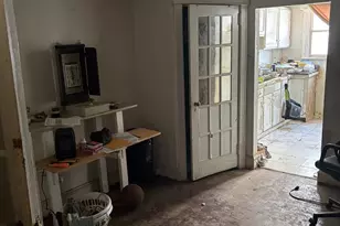 619 E Godfrey Ave, Philadelphia, PA 19120 - Photo 9