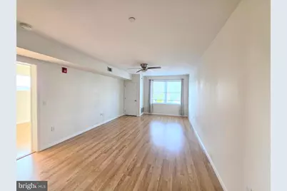 121 S 43rd Street #405, Philadelphia, PA 19104 - Photo 7