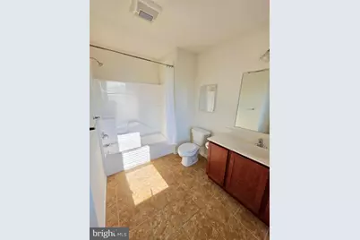 121 S 43rd Street #405, Philadelphia, PA 19104 - Photo 3