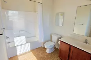 121 S 43rd St, Philadelphia, PA 19104 - Photo 3