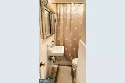 1310 Pine Street, Philadelphia, PA 19107 - Photo 3