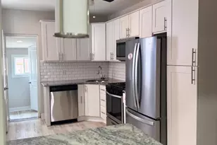 2339 E Fletcher St, Philadelphia, PA 19125 - Photo 3