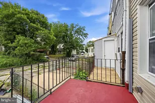 863 E Price St, Philadelphia, PA 19138 - Photo 15