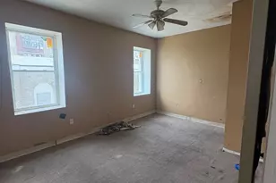 2037 W Toronto St, Philadelphia, PA 19132 - Photo 13