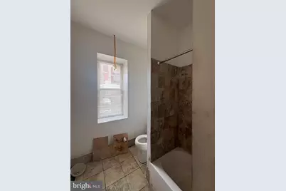 2037 W Toronto Street, Philadelphia, PA 19132 - Photo 11
