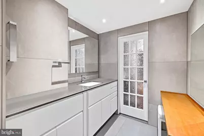 251 S 22nd Street #A, Philadelphia, PA 19103 - Photo 31