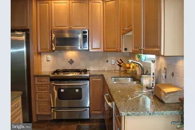 160 Levering Street, Philadelphia, PA 19127 - Photo 5