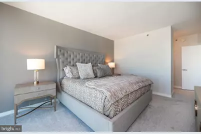 2101 Market Street #1502, Philadelphia, PA 19103 - Photo 9