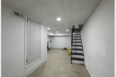 2117 Mountain Street, Philadelphia, PA 19145 - Photo 15