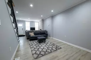 2117 Mountain St, Philadelphia, PA 19145 - Photo 7
