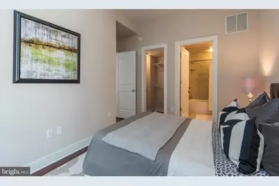1501 Locust Street #UNIT 303, Philadelphia, PA 19102 - Photo 17