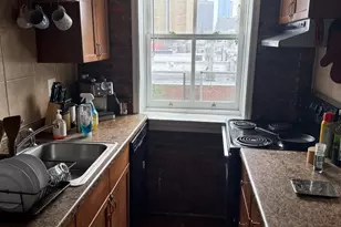 1838 Green St, Philadelphia, PA 19130 - Photo 3