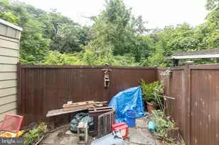 866 N 30th St, Philadelphia, PA 19130 - Photo 19