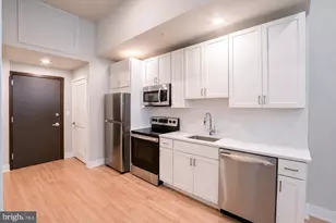 1300 S 19th St, Philadelphia, PA 19146 - Photo 5
