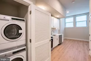 1300 S 19th St, Philadelphia, PA 19146 - Photo 11