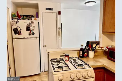 1930 Bainbridge Street #3RD FL., Philadelphia, PA 19146 - Photo 5