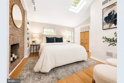817 S Leithgow Street, Philadelphia, PA 19147 - Photo 13