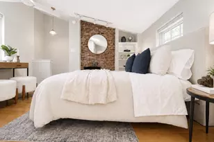 817 S Leithgow St, Philadelphia, PA 19147 - Photo 15