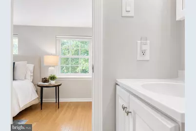 817 S Leithgow Street, Philadelphia, PA 19147 - Photo 19