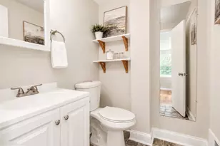 817 S Leithgow St, Philadelphia, PA 19147 - Photo 17