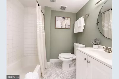 817 S Leithgow Street, Philadelphia, PA 19147 - Photo 29