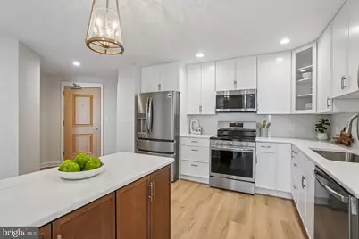 901 N Penn Street #R901, Philadelphia, PA 19123 - Photo 21