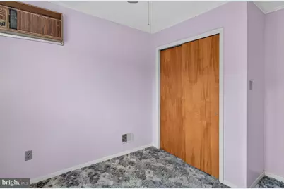 2419 S Woodstock Street, Philadelphia, PA 19145 - Photo 15