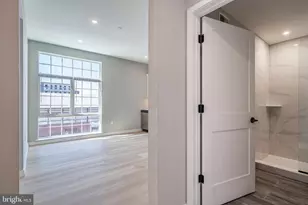 2401 Washington Ave, Philadelphia, PA 19146 - Photo 3