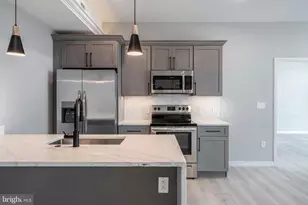 2401 Washington Ave, Philadelphia, PA 19146 - Photo 15