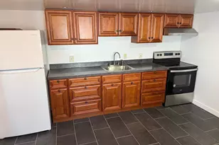 500 E Thelma St, Philadelphia, PA 19120 - Photo 5