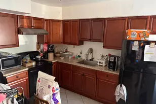 500 E Thelma St, Philadelphia, PA 19120 - Photo 13