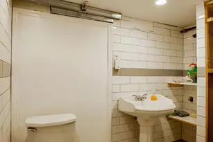 733 N 24th, Philadelphia, PA 19130 - Photo 23