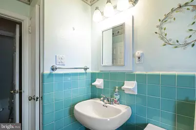 513 Burgess Street, Philadelphia, PA 19116 - Photo 13