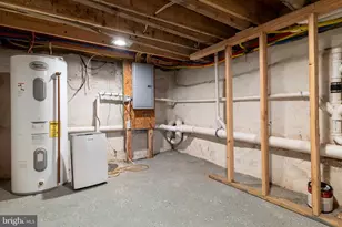 1141 S Dorrance St, Philadelphia, PA 19146 - Photo 17